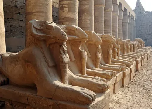 Reise von Kairo nach Luxor